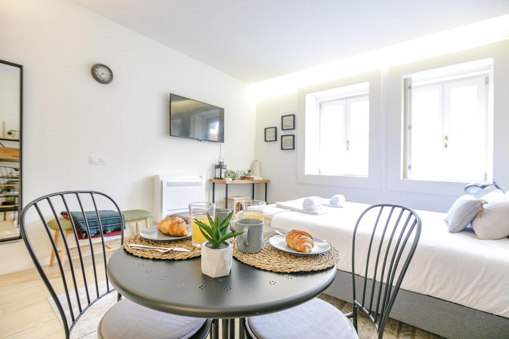 Door 65 - Historical Center Apartments Porto Dış mekan fotoğraf